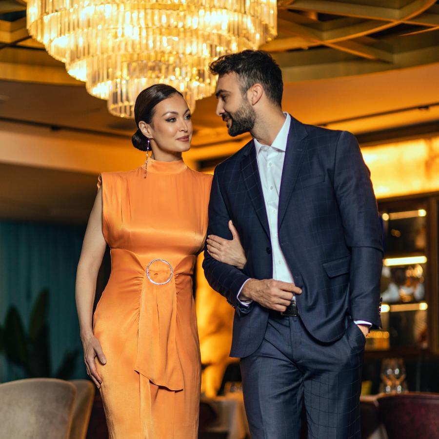 Hotel Pupin Нови Сад Екстериор снимка Minka Kelly and James Marsden at the 2016 Peabody Awards