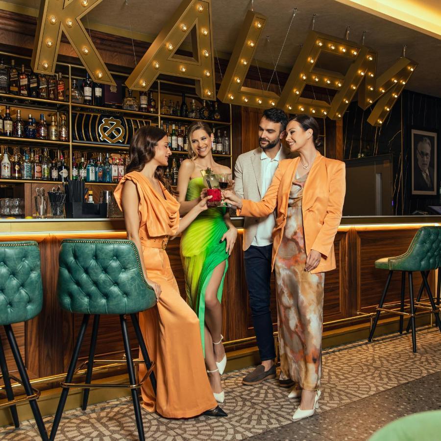 Hotel Pupin Нови Сад Екстериор снимка The Bar