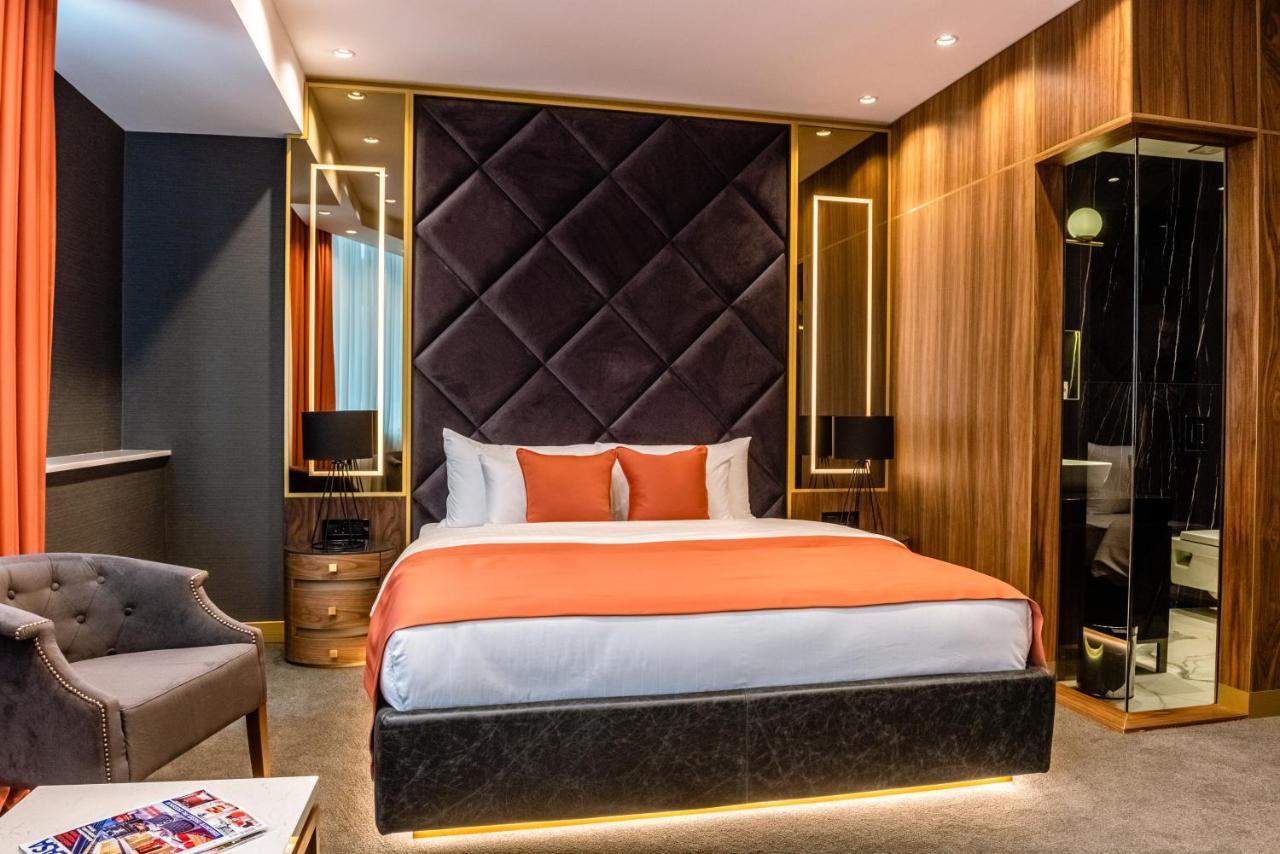 Hotel Pupin Нови Сад Екстериор снимка Deluxe Suite